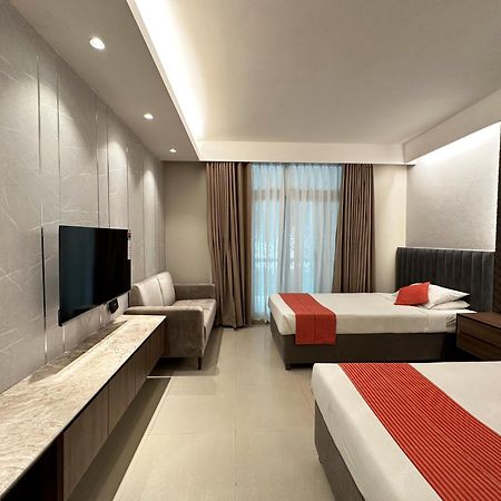 Foy'S Lake Resort Chittagong Exterior photo